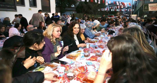 Karşıyaka’da iftar dayanışması Şemikler ile devam etti