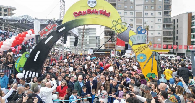 Türkiye'nin en büyük çocuk köyü Menemen'de açıldı