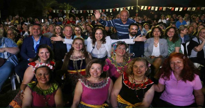 Karşıyaka’da bahara renkli karşılama