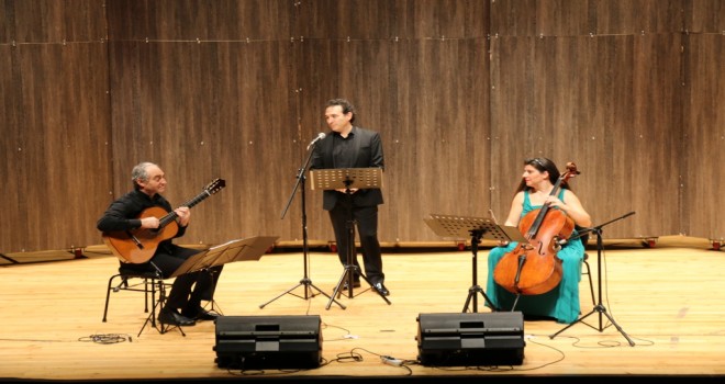 Trio Anka Grubu'ndan Akdeniz ve Latin aşk şarkıları
