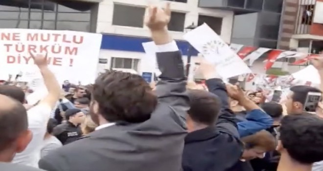 Karşıyaka Çarşı'da gerginlik...