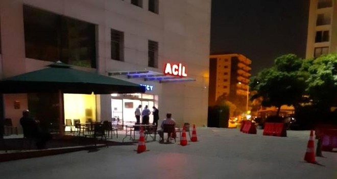 Karşıyaka'da evinde fenalaşan genç hayatını kaybetti