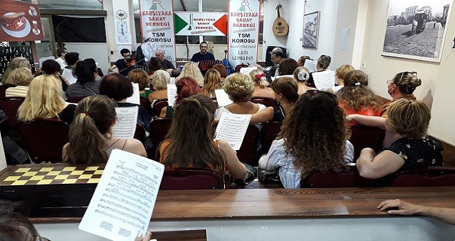 Tatlı yiyelim, tatlı söyleyelim...