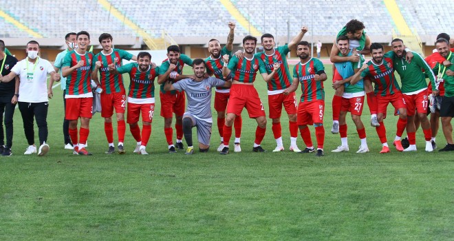 Karşıyaka, Somaspor'u konuk ediyor