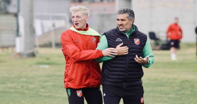 Karşıyaka'nın bel kemiği Abdülkadir