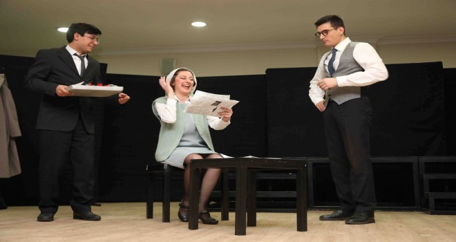 Bir Gidiş Hikayesi, Bayraklı'da sahnelendi