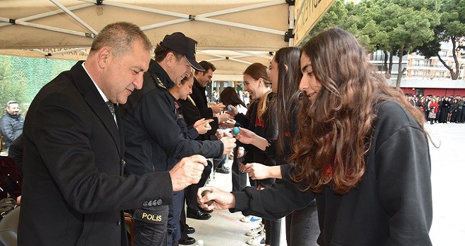 Karşıyaka’da Nevruz coşku ile kutlandı