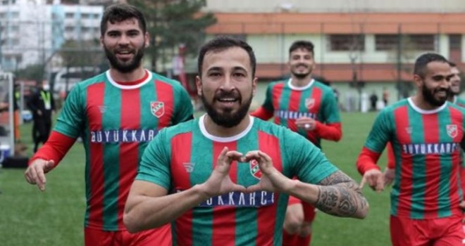 Karşıyaka'da ayrılık