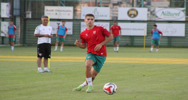 Karşıyaka'nın reklam kampanyasına büyük destek