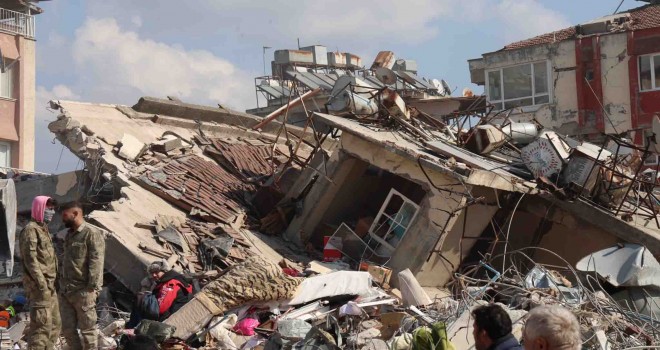 DEÜ afet bölgesinde yapı stoğunu inceleyecek