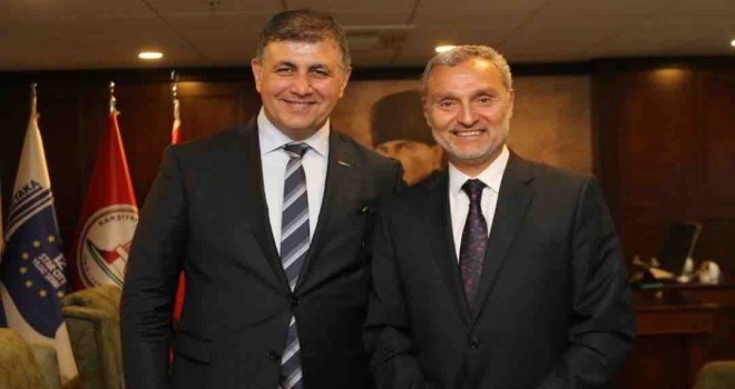 Karşıyaka Belediyesi'nde istifa