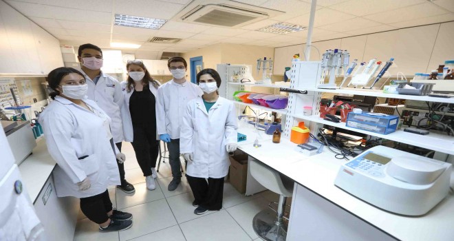 Buca’nın gençleri Türkiye’yi bilimle zirveye taşıdı