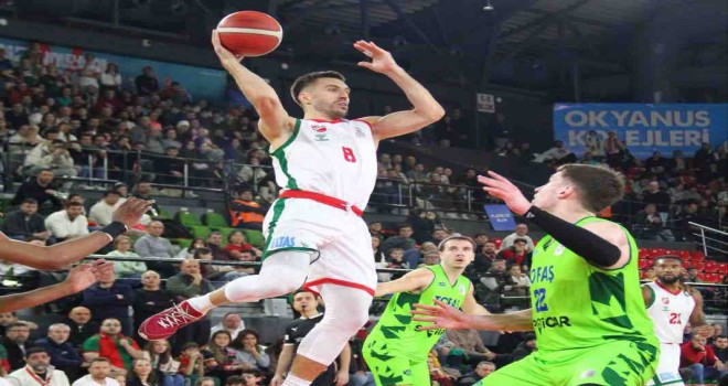 Karşıyaka potada Bursa deplasmanında