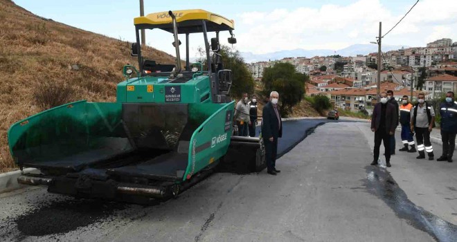 Karabağlar’da asfalt son teknoloji araçlarla seriliyor