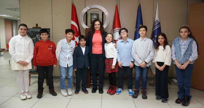 Karşıyaka’da söz çocukların