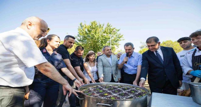 Mustafa Kemal Mahallesi'nde birlik ve beraberlik mesajı