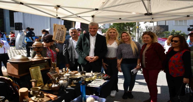 Narlıdere’de yaz boyu Gece Pazarı