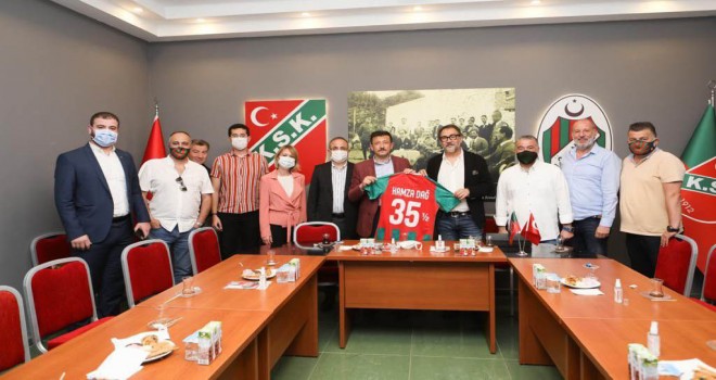 Dağ: Karşıyaka Stadı'nda farklı bir formülle yol yürümek istiyoruz