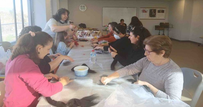 Efes Selçuk’ta meslek kurslarına kadınlardan yoğun katılım