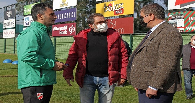 Başkan Tugay, KSK'yi ziyaret etti