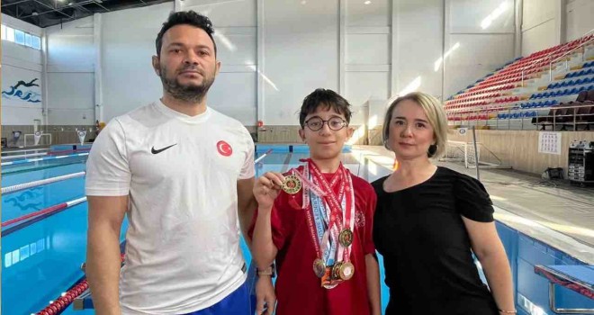 Raşitizm hastası Kayra 5 branşta Türkiye Şampiyonu oldu