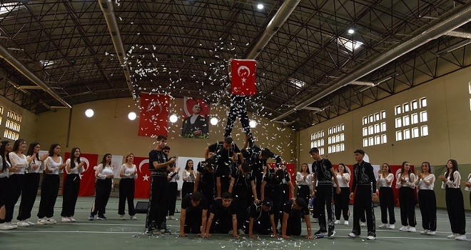 19 Mayıs Karşıyaka’da Coşku ile Kutlanıyor