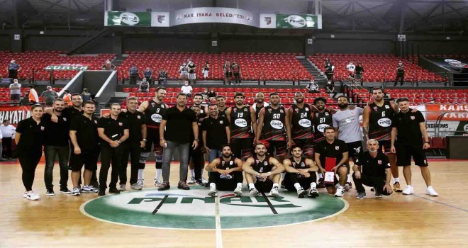 Pınar Cup 2021'de şampiyon Pınar Karşıyaka