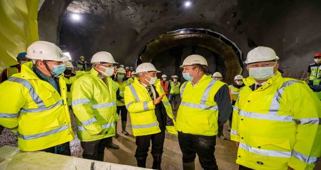 Narlıdere Metrosu’nda ışık göründü