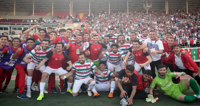 Karşıyakalı futbolculara prim dopingi