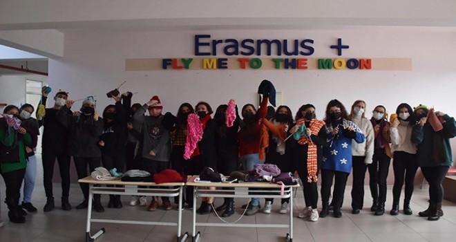 Gazi Lisesi'nin öğrenci, öğretmen ve velileri yürekleri ısıttı