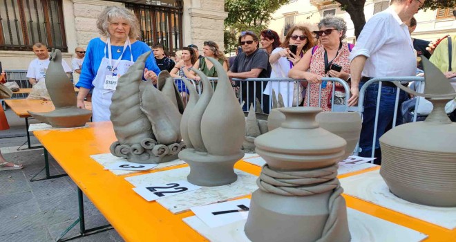 İtalya'da Menemen rüzgarı yine esti