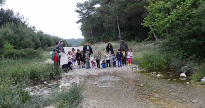Bayraklı'da çocuklar yerinde öğreniyor