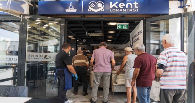 İzmirliler Kent Lokantaları'ndan memnun