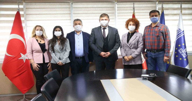 Karşıyaka Belediyesi, İzmir Eczacı Odası ile iş birliği yaptı