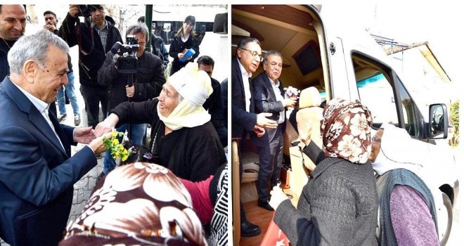 Başkan Kocaoğlu Bayındır'dan çiçeklerle uğurlandı