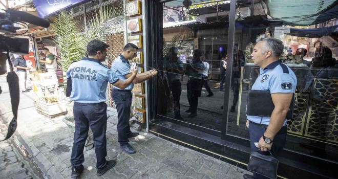 Konak’ta kaçak işyerine geçit yok