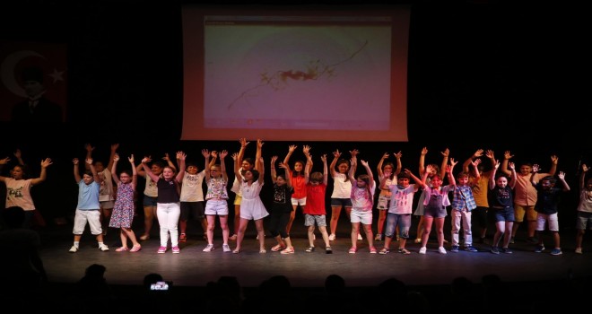 Konaklı çocuklardan gururlandıran tablo