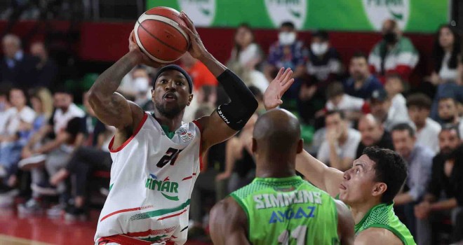 Pınar Karşıyaka, Tofaş'ı zor da olsa geçti