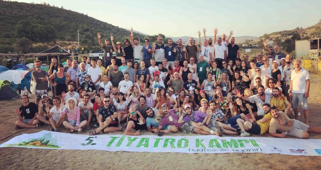 Ege Tiyatrolar Birliği 6.kez ''Tiyatro Kampı''nda