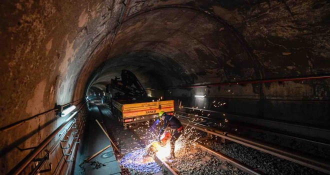 İzmir Metrosu’nda bakım zamanı