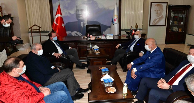 Vali Köşger’den Çiğli Belediyesi’ne ziyaret