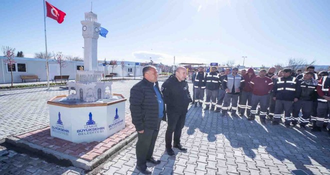 İzmir Büyükşehir, Kahramanmaraş'ta 120 konteynerin kurulumunu tamamladı