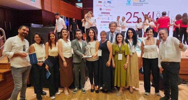 Mükemmelliği Arayış Sempozyumu’nda İzmir Büyükşehir'e ödül