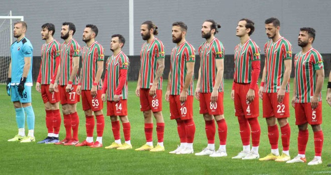 Karşıyaka zirveyi takipte...