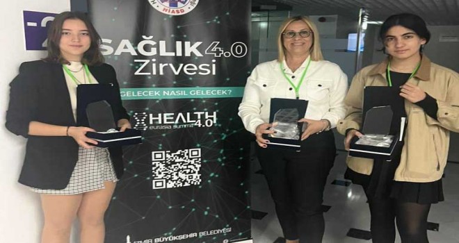 İzmirli öğrenciler, Marmara Denizi’nin müsilaj sorununa çare buldu