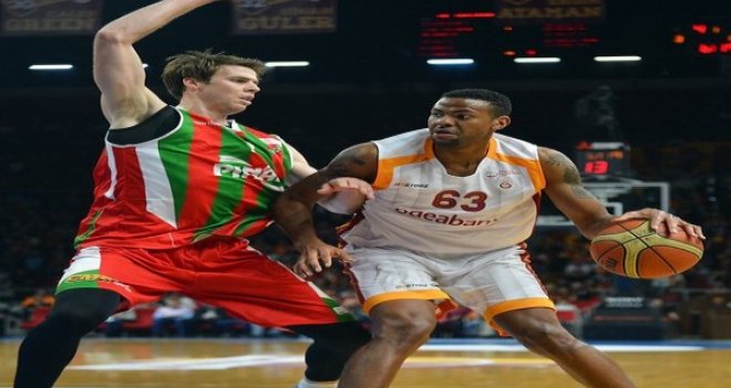 Abercrombie Kaf Kaf'a veda etti