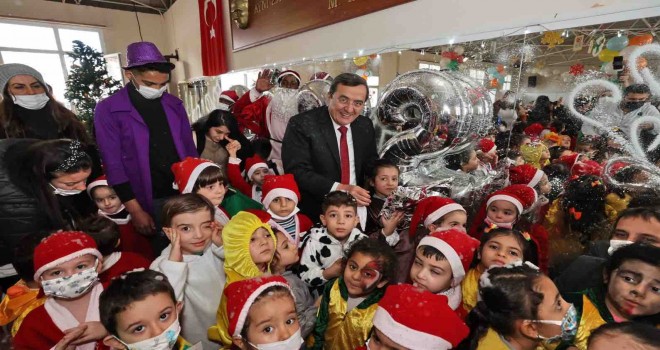 Konaklı çocukların  yılbaşı coşkusu