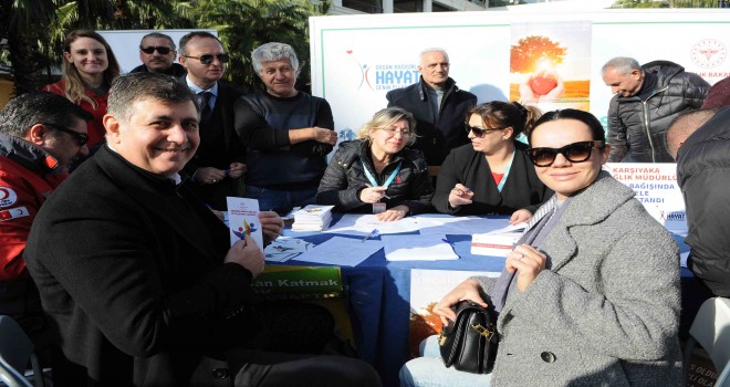 Başkan Tugay’dan ''Hayat olabilirsin Festivali''ne destek