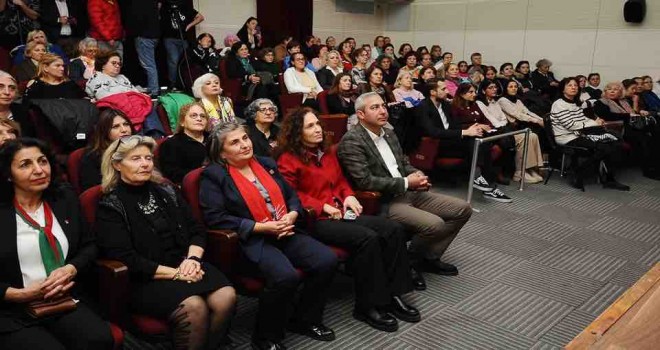 CHP Karşıyaka Kadın Kolları'ndan Genişletilmiş Kadın Kolu toplantısı