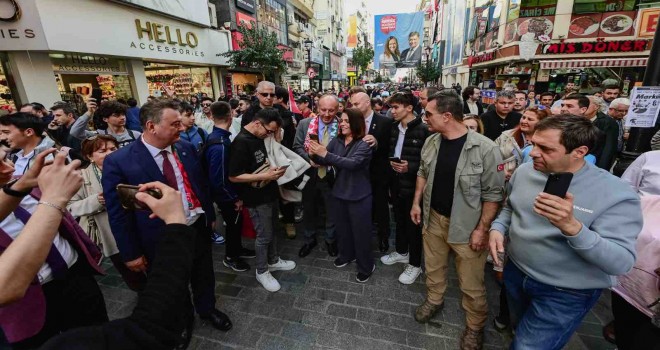 Muharrem İnce destek için İzmir'deydi